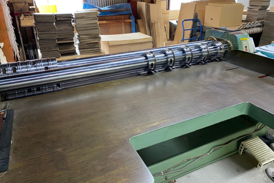 ハンドスリッター